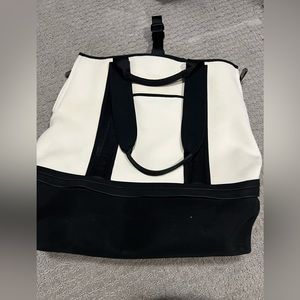caraa x Athleta gym bag